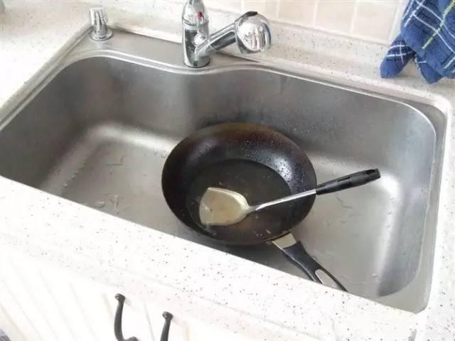 小面積的廚房設計  這兒經驗真的非常實用